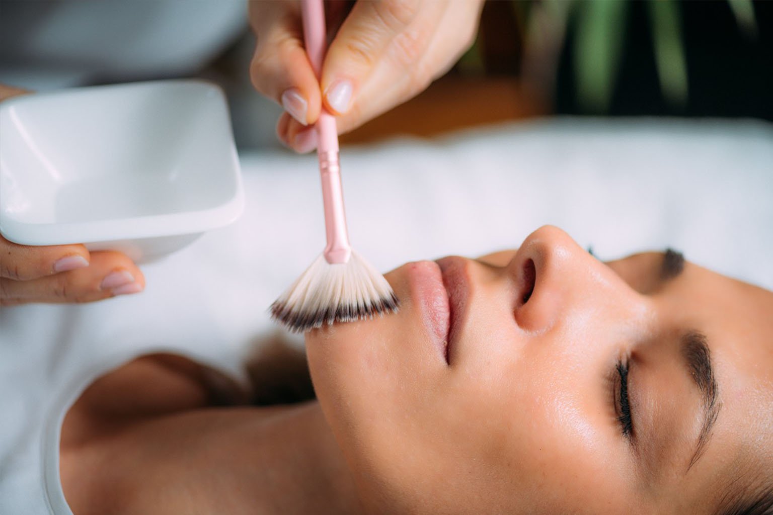 Professional Detan Treatment at Naina Sachdeva Makeup Studio & Academy